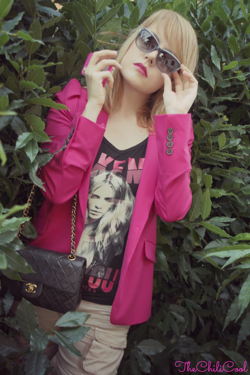 alessia milanese, thechilicool, fashion blog, fashion blogger,casual con un twist rock e una tee firmata rum jungle, chanel 2.55 bag
