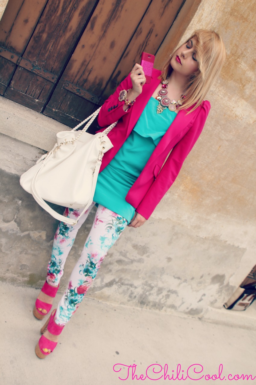 alessia milanese, thechilicool, fashion blog, fashion blogger,petali di fiori su tela fucsia quando la primavera lascia il posto all'estate