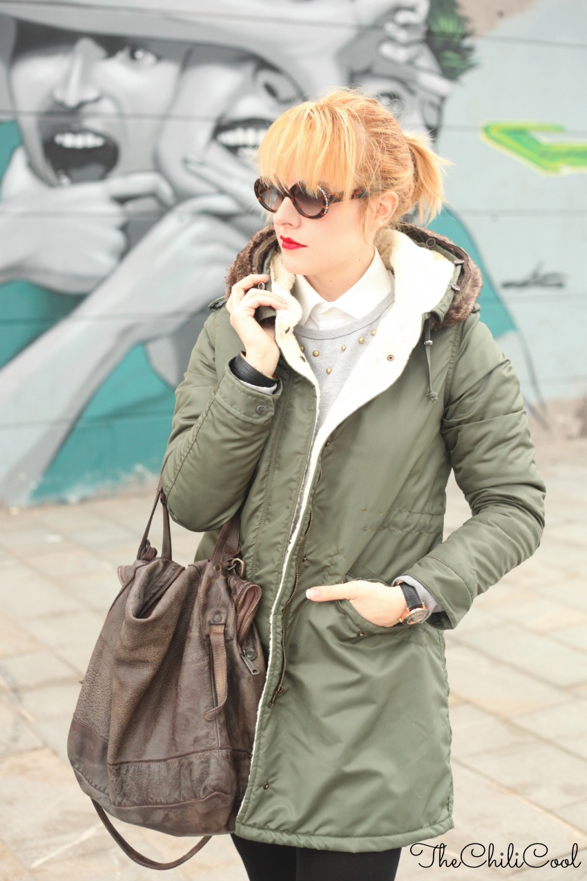  outfit per i giorni di pioggia parka e anfibi con dettagli dorati, alessia milanese, thechilicool, fashion blog, fashion blogger 