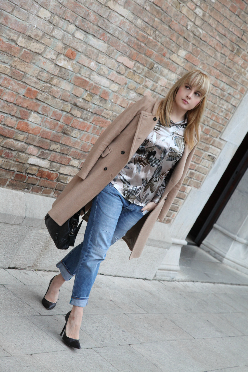 Un cappotto color cammello e frammenti di vita, alessia milanese, thechilicool, fashion blog, fashion blogger, balenciaga bag