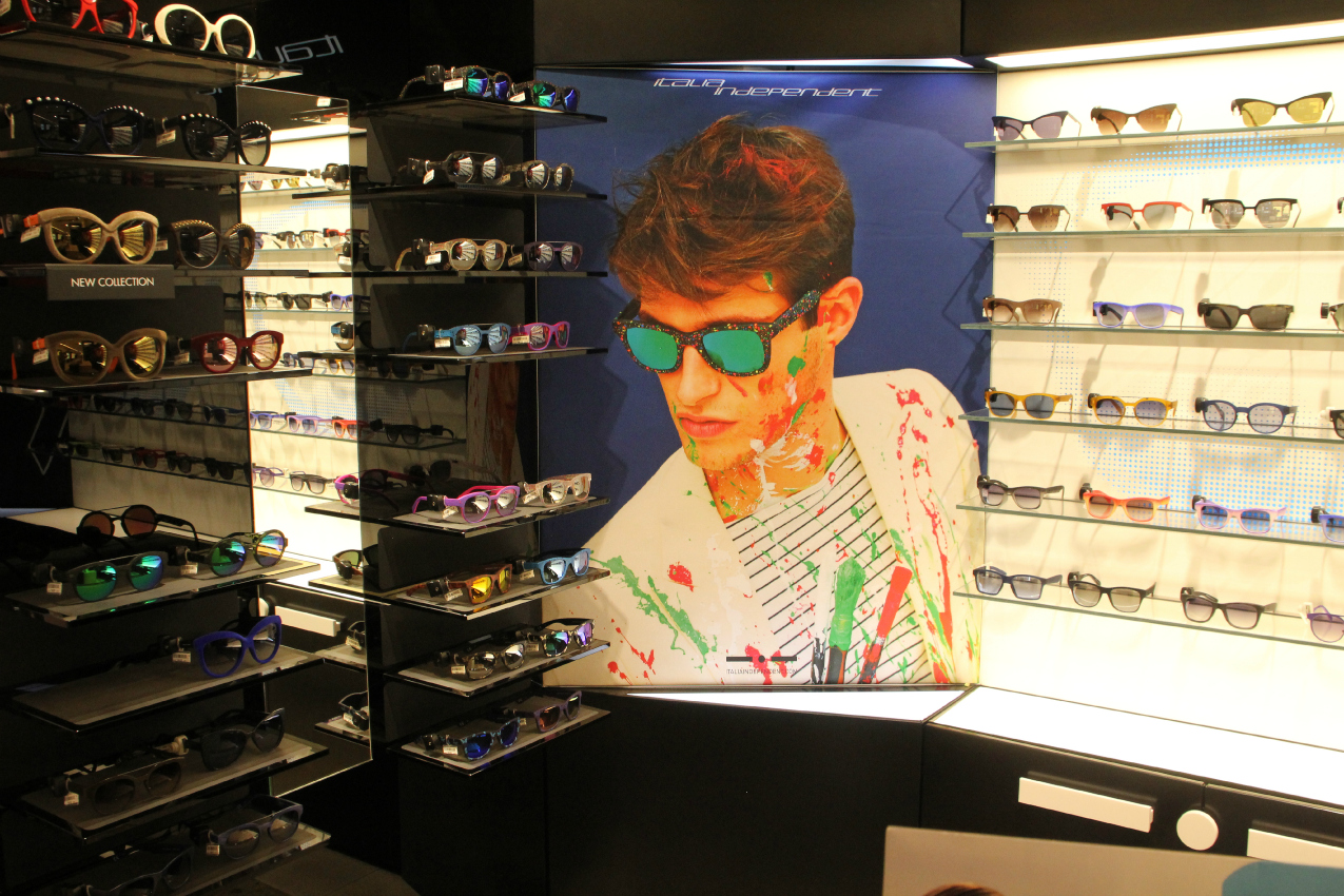 Sensazioni,desideri, realtà....un'estate da vivere con i sunglasses di Salmoiraghi & Vigano, alessia milanese, thechilicool, fashion blog, fashion blogger, jimmy choo sunglasses