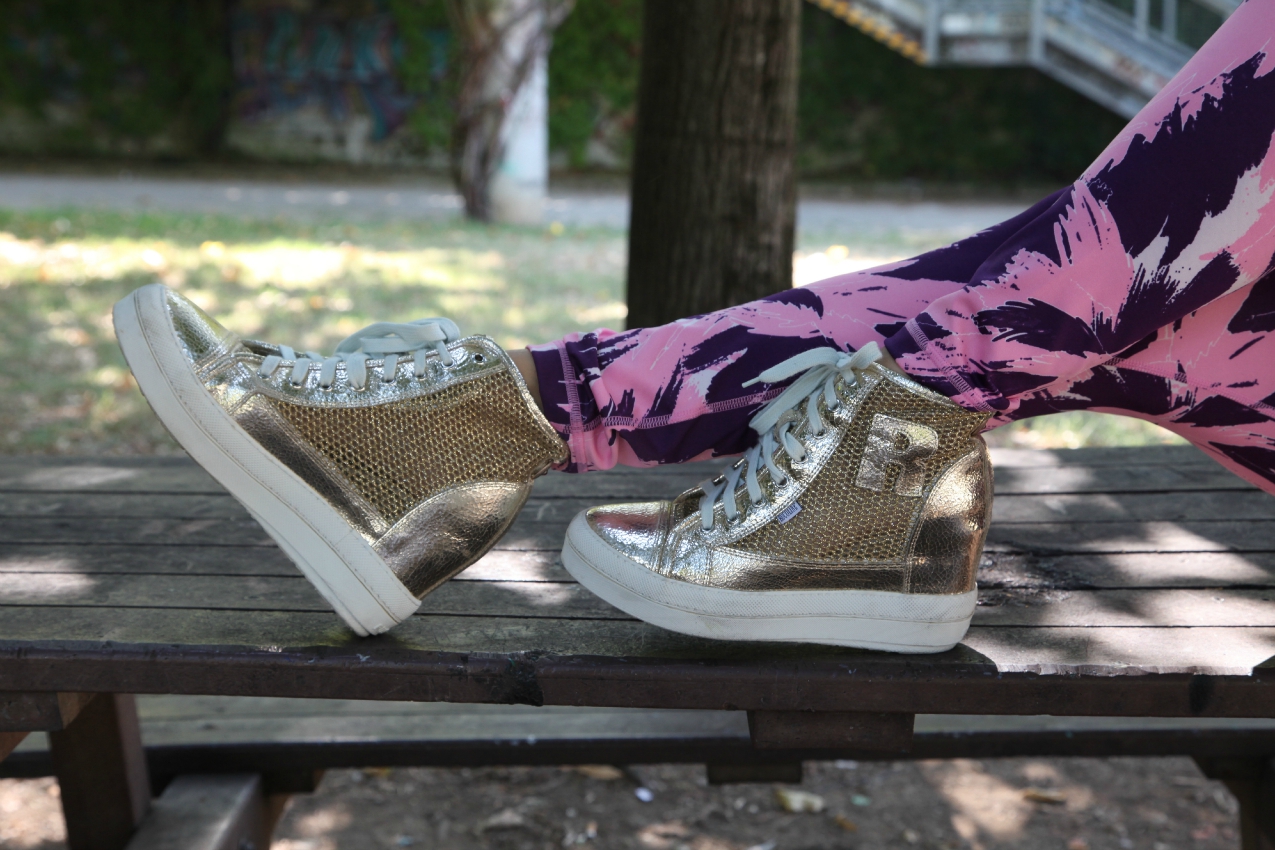 Di viola e d'azzurro. nel frattempo, tu corri., alessia milanese, thechilicool, fashion blog, fashion blogger, zumba fitness