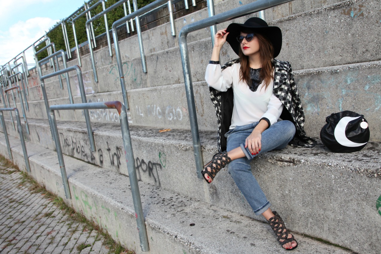 Sipario sui titoli di coda e giochi in bianco e nero, alessia milanese, thechilicool, fashion blog, fashion blogger , mnc by martina tittonel 