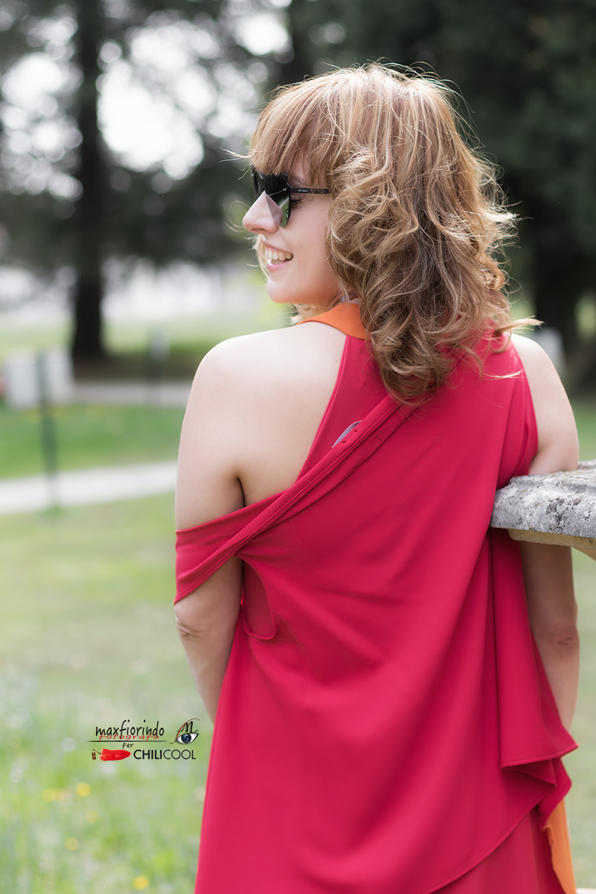 Storie di rosso e di fiabe sotto un cielo azzurro, alessia milanese, thechilicool, fashion blog, fashion blogger