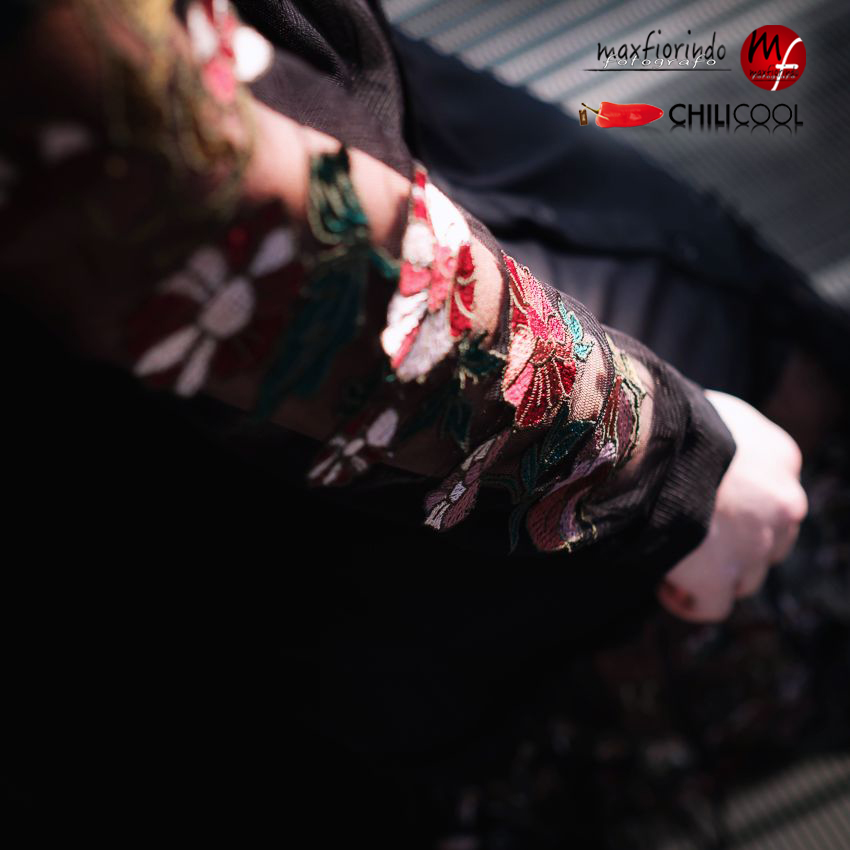 Fiori, e trasparenze nell'orizzonte di un cielo, alessia milanese, thechilicool, fashion blog, fashion blogger