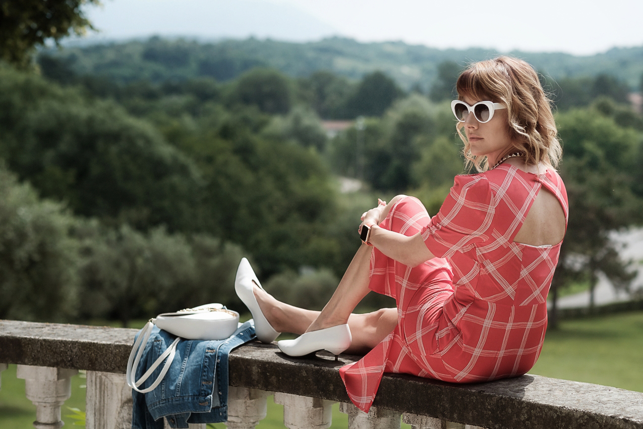 #ChiliOutfit: abito rosso, quando indossarlo e come abbinarlo, alessia milanese, thechilicool, fashion blog, fashion blogger, style coach , amazon moda